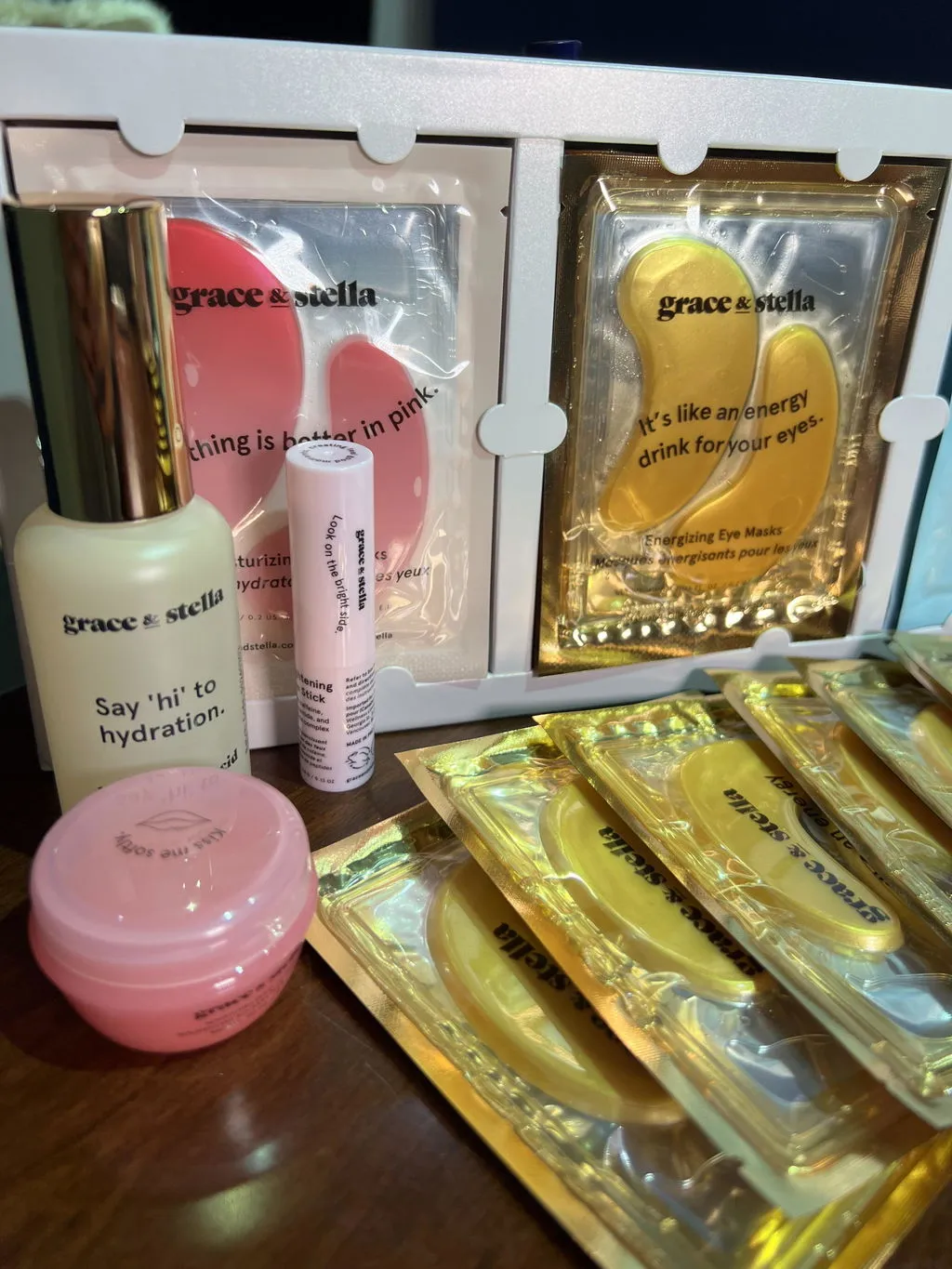 Grace & Stella Eye Glow Trio patchs yeux 12 paires éclat